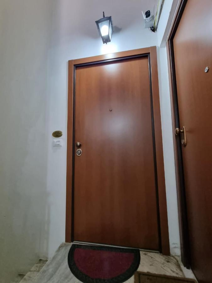 Apartments Amica Таранто Экстерьер фото